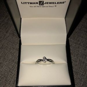1/20 Diamond CTTW Three Stone Ring